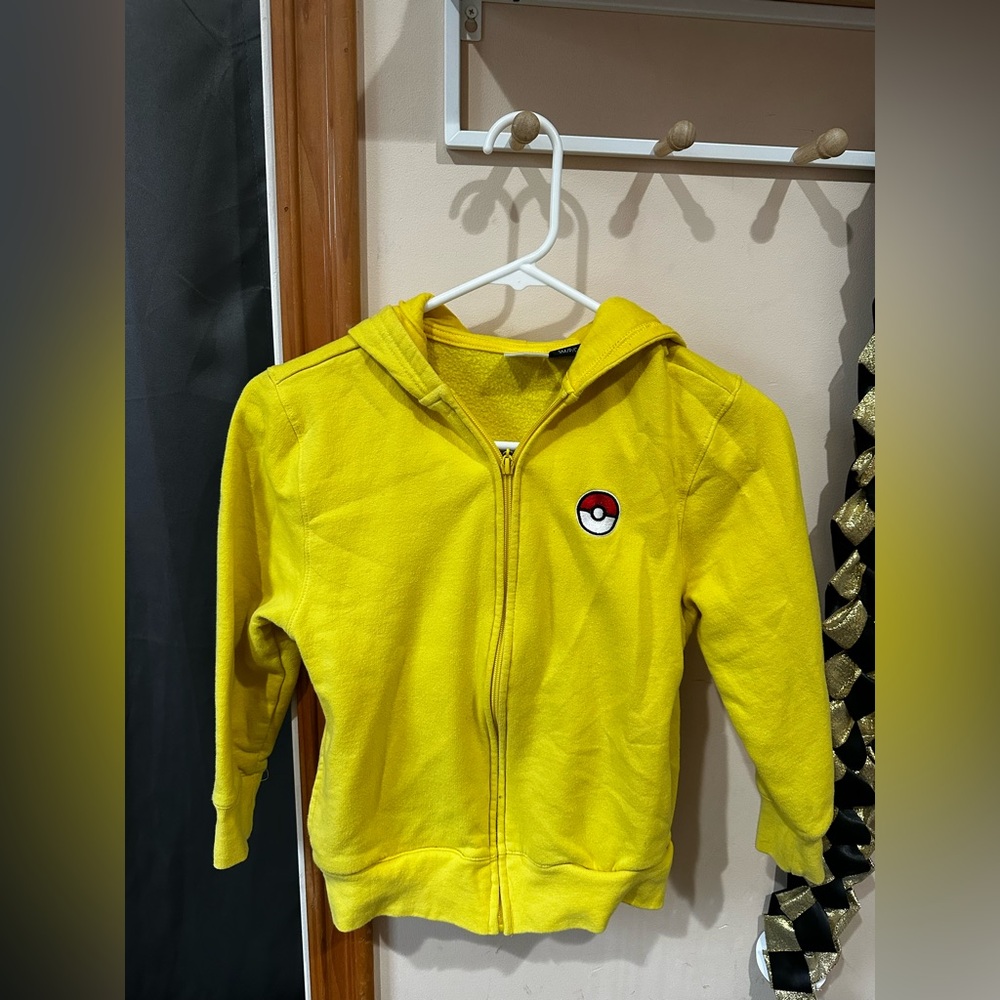 Boys zip up hoodie